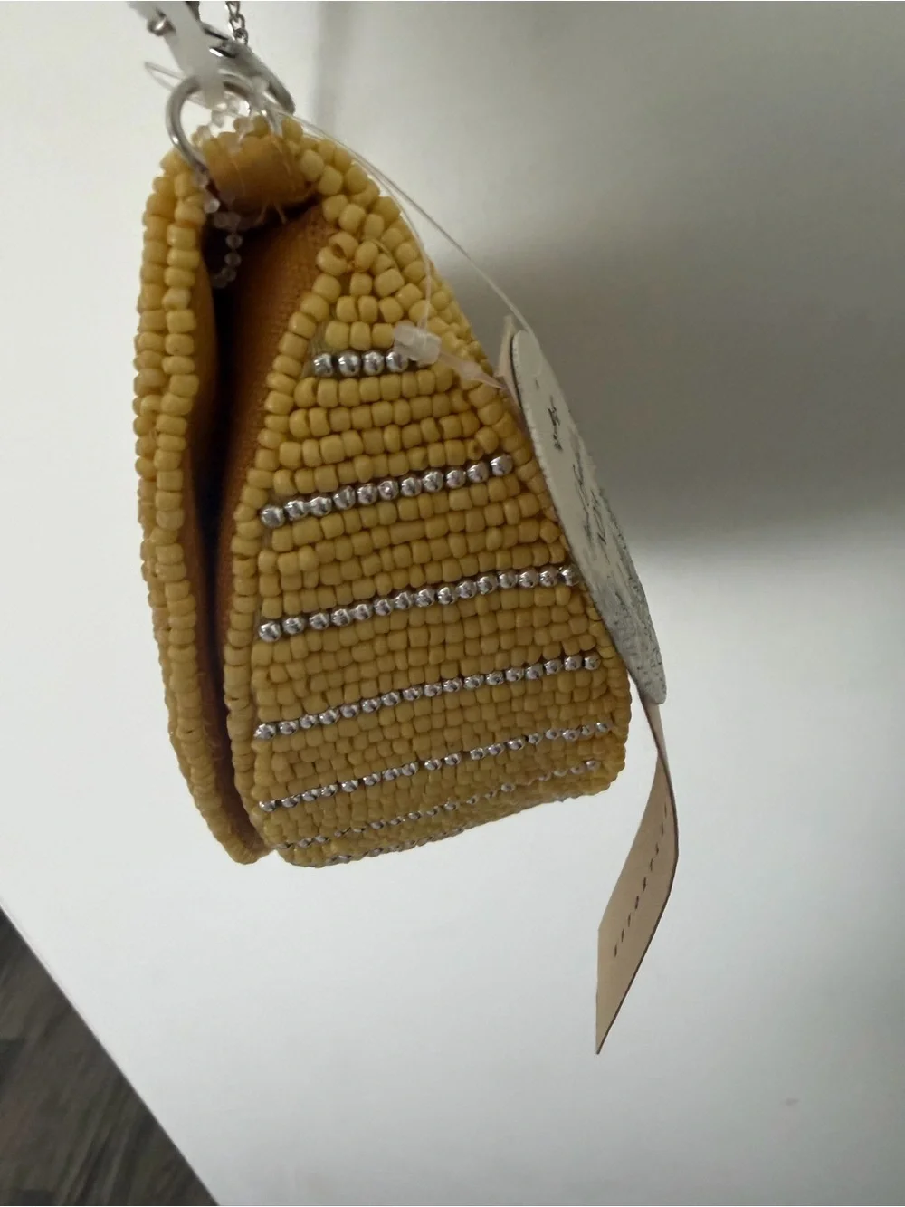 N/A stylish beaded